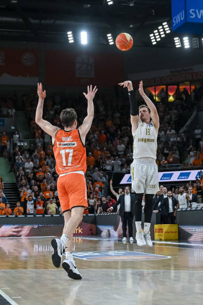 碰撞出精彩 碰撞出精彩