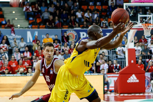 普在惊险逆 普在惊险逆